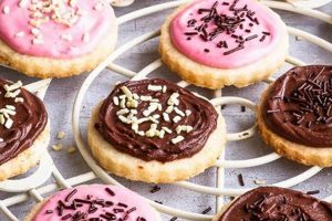 Best Sugar Free Vegan Cookies: Recipes & More! Discover Delicious Vegan Food, Beauty Swaps, and Zero-Waste Tips for a Greener Life Best Sugar Free Vegan Cookies: Recipes & More! | Discover Delicious Vegan Food, Beauty Swaps, and Zero-Waste Tips for a Greener Life