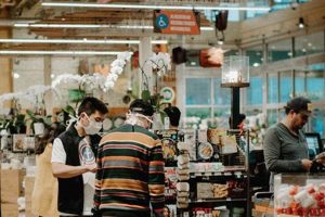 Best Whole Foods Vegan Chicken: Delicious & Healthy! Discover Delicious Vegan Food, Beauty Swaps, and Zero-Waste Tips for a Greener Life Best Whole Foods Vegan Chicken: Delicious & Healthy! | Discover Delicious Vegan Food, Beauty Swaps, and Zero-Waste Tips for a Greener Life