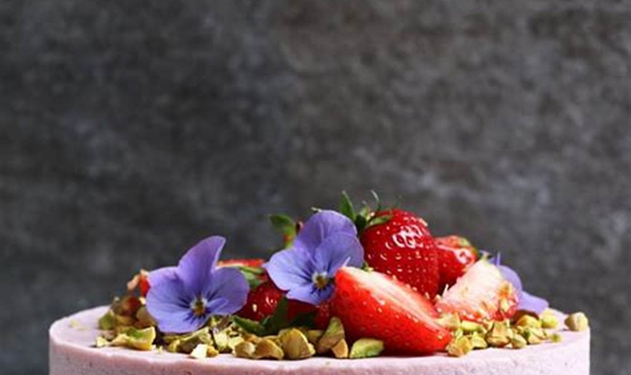 The BEST Raw Vegan Cake: Healthy & Delicious! | Discover Delicious Vegan Food, Beauty Swaps, and Zero-Waste Tips for a Greener Life