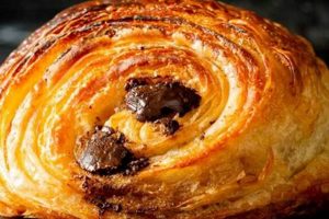 Best Vegan Chocolate Croissants: Easy & Delicious! | Discover Delicious Vegan Food, Beauty Swaps, and Zero-Waste Tips for a Greener Life