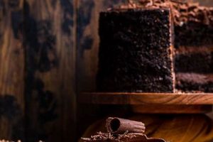 Best Vegan Cake in Brooklyn, NY: Order Now! | Discover Delicious Vegan Food, Beauty Swaps, and Zero-Waste Tips for a Greener Life