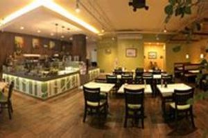 Your Guide to Vegan Restaurant Golden, CO (Delicious!) | Discover Delicious Vegan Food, Beauty Swaps, and Zero-Waste Tips for a Greener Life