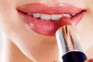 Guide to the Best Vegan Lipstick: Find Your Perfect Shade Discover Delicious Vegan Food, Beauty Swaps, and Zero-Waste Tips for a Greener Life Guide to the Best Vegan Lipstick: Find Your Perfect Shade | Discover Delicious Vegan Food, Beauty Swaps, and Zero-Waste Tips for a Greener Life