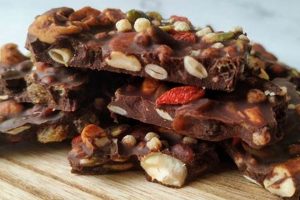 The Best Vegan Chocolate Bark: Recipes & Tips! Discover Delicious Vegan Food, Beauty Swaps, and Zero-Waste Tips for a Greener Life The Best Vegan Chocolate Bark: Recipes & Tips! | Discover Delicious Vegan Food, Beauty Swaps, and Zero-Waste Tips for a Greener Life