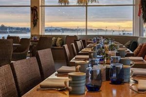 Your Guide to Santa Cruz Vegan Restaurants Scene | Discover Delicious Vegan Food, Beauty Swaps, and Zero-Waste Tips for a Greener Life