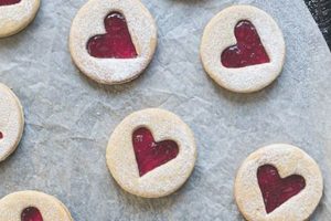 Best Vegan Valentine's Day Cookies: Recipes & Tips | Discover Delicious Vegan Food, Beauty Swaps, and Zero-Waste Tips for a Greener Life