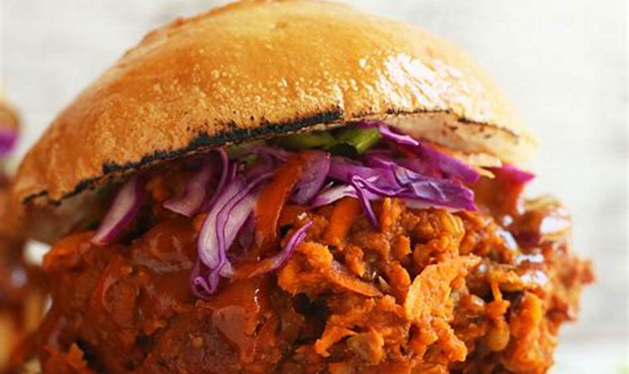 The BEST Vegan Pulled Pork Recipe (Easy!) | Discover Delicious Vegan Food, Beauty Swaps, and Zero-Waste Tips for a Greener Life