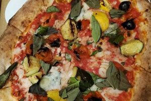 Best Vegan Pizza in Eugene, OR: Delicious Plant-Based Pies! | Discover Delicious Vegan Food, Beauty Swaps, and Zero-Waste Tips for a Greener Life