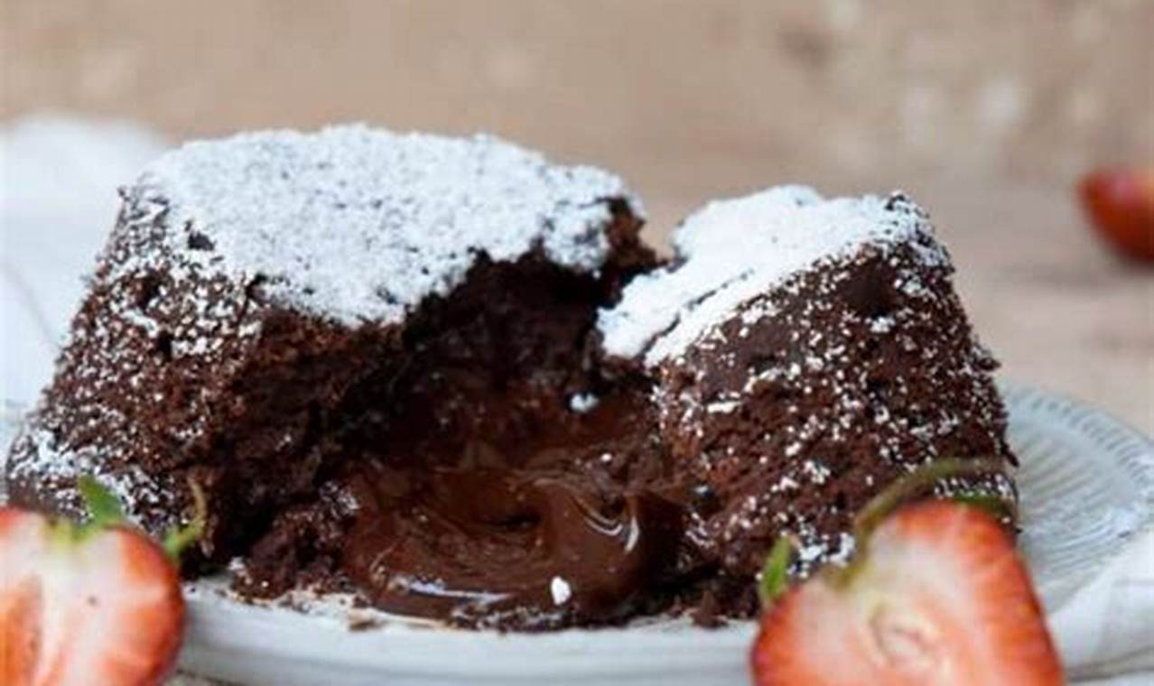 Deliciously Vegan: Molten Cake Lava Goodness! | Discover Delicious Vegan Food, Beauty Swaps, and Zero-Waste Tips for a Greener Life